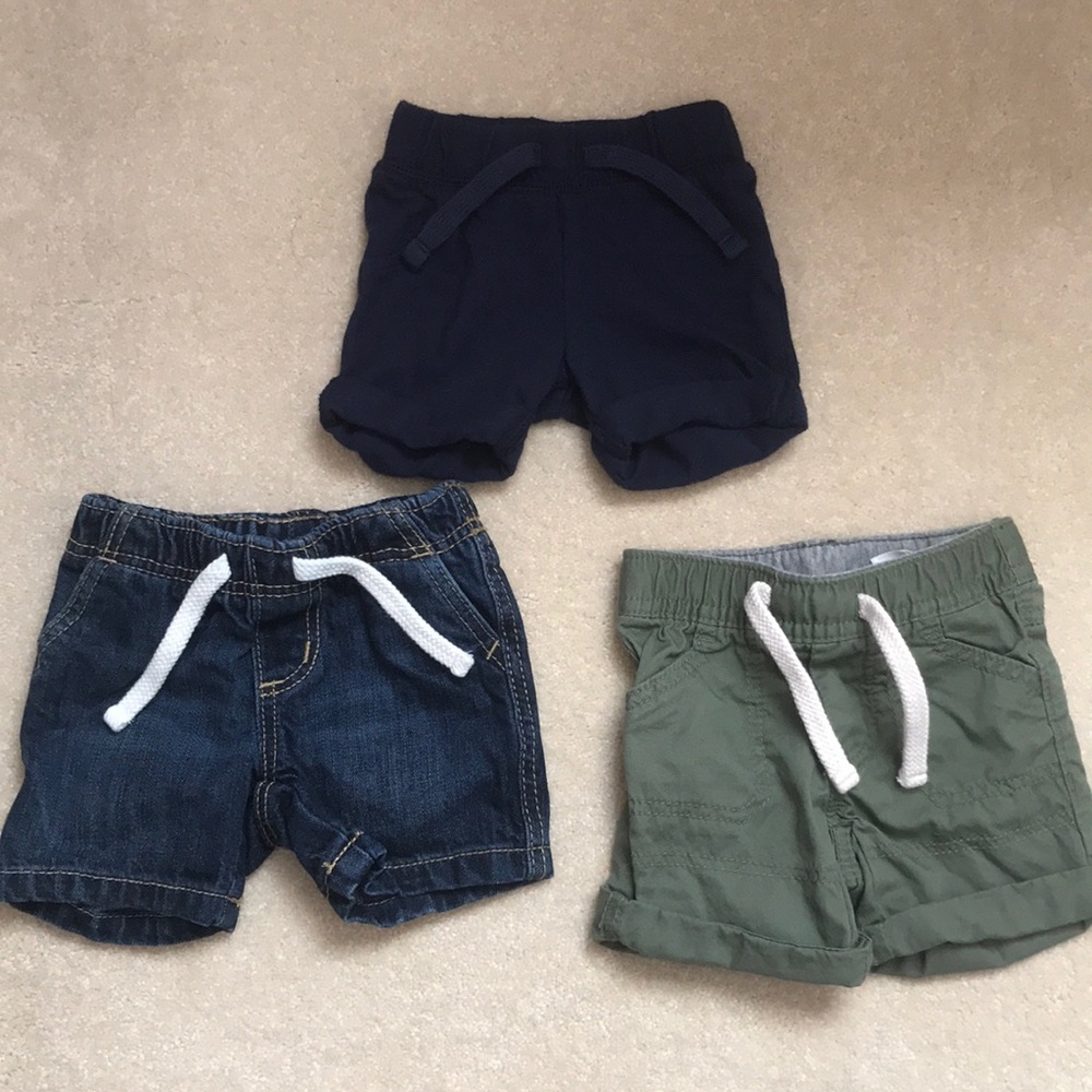 Old Navy 0-3 month shorts.